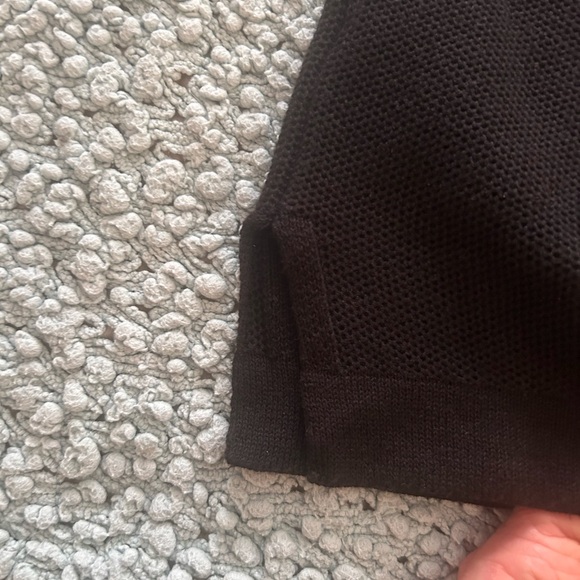 Simons Le 31 - Men's Black with Gray Trim Crewneck Sweater - Picture 9 of 9